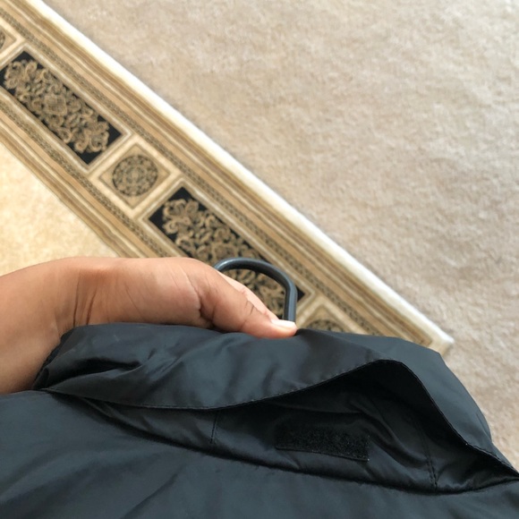 Columbia wind breaker Size-Small - Picture 3 of 4